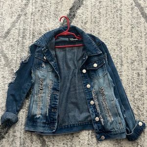 Blue Jean jacket. Size large.